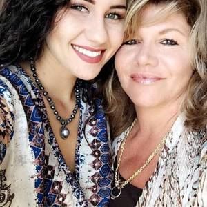 Meet your Posher, Shelly